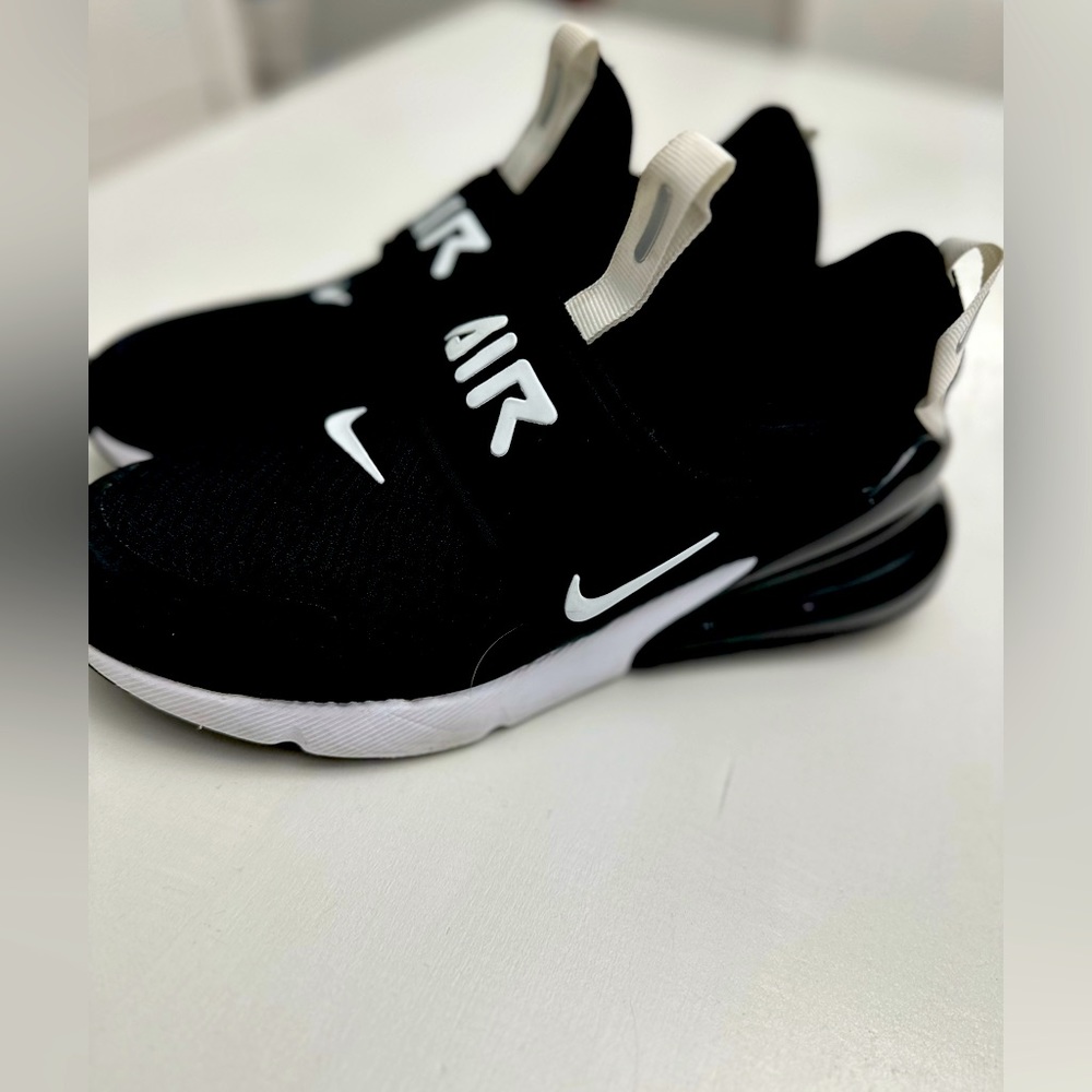 Nike Presto extreme size 7y fits women’s 8